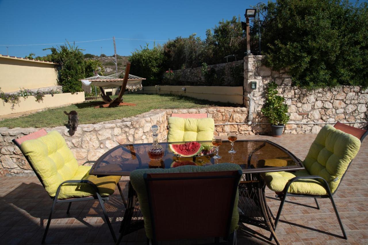 Sunny Hideaway Residence Close To The Nature Argoulidhés Extérieur photo